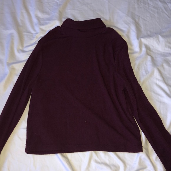 Assorted bundle of sweaters and hoodies - Picture 3 of 9